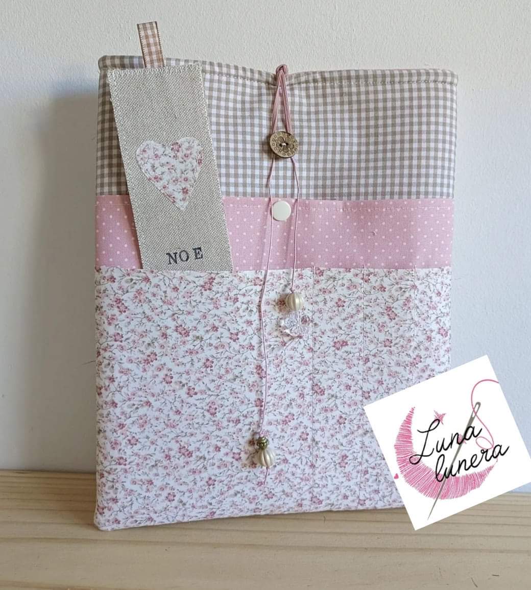 Funda Libro (15€)