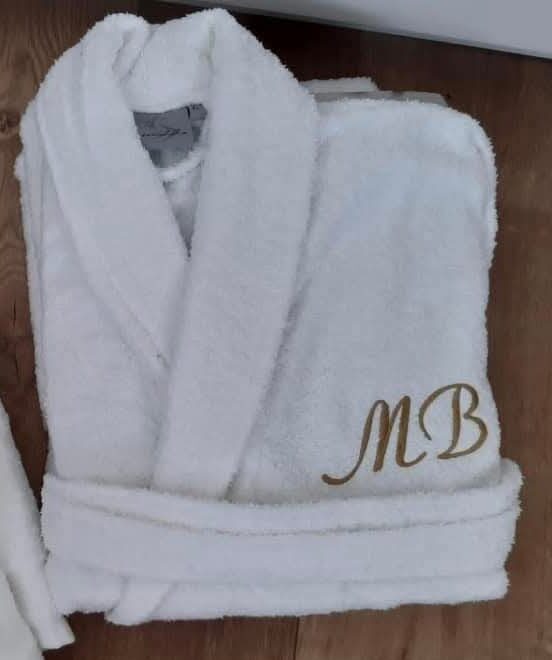 Albornoz Personalizado (desde 40€) - Imagen 2