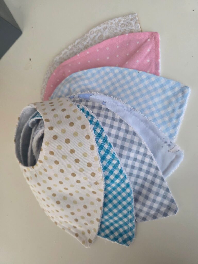 Babero Bandana Reversibles (6€)